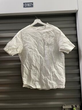 Zara Men's White Crew-Neck Short Sleeve Tee